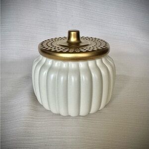 White Pumpkin Candle